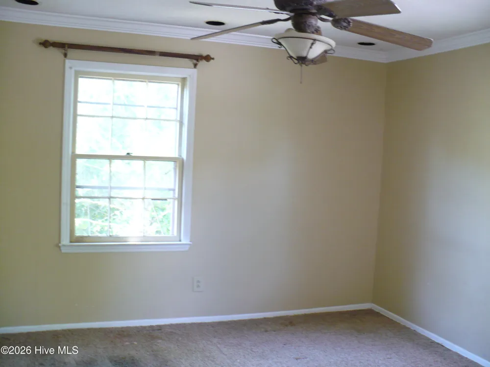 218 Parkwood Drive Jacksonville, NC 28546