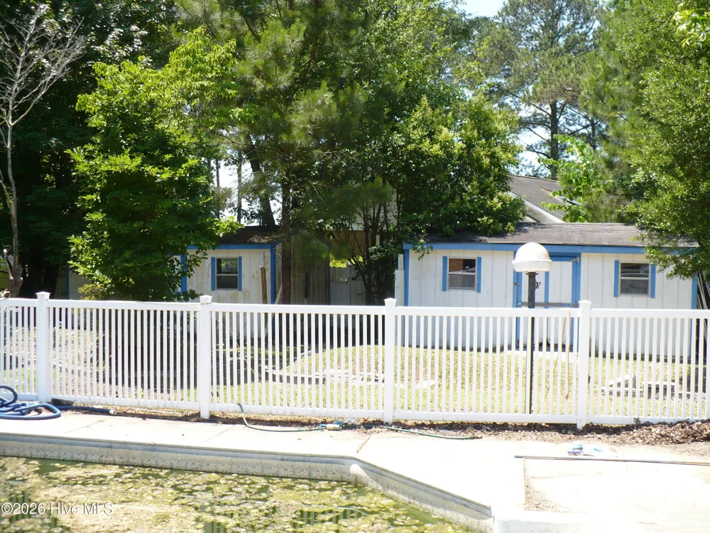 218 Parkwood Drive Jacksonville, NC 28546