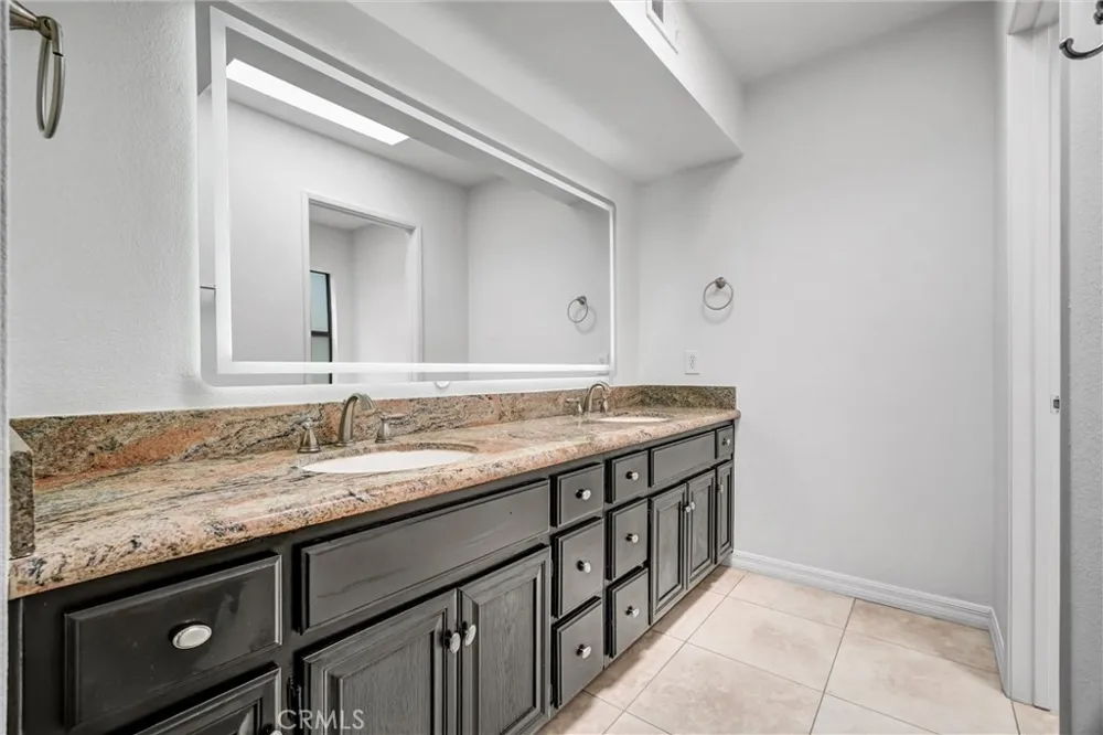 5733 E Stillwater Avenue #2 Orange, CA 92869