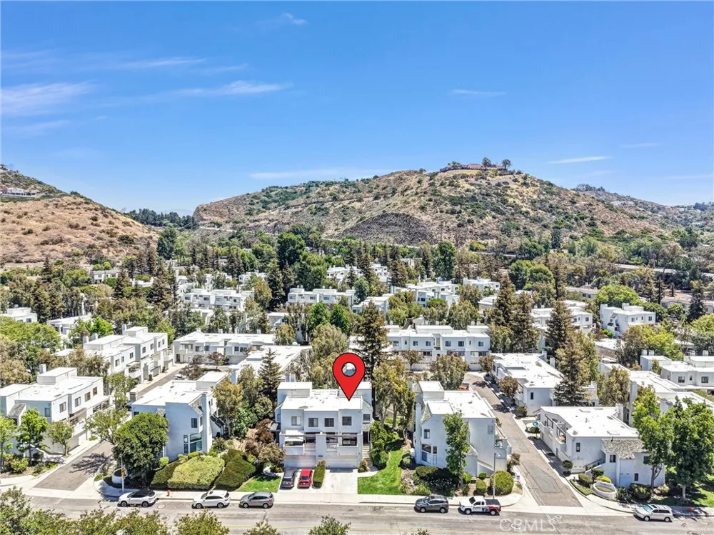 5733 E Stillwater Avenue #2 Orange, CA 92869