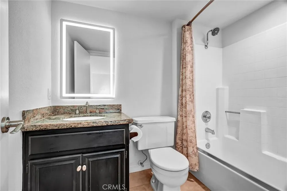 5733 E Stillwater Avenue #2 Orange, CA 92869