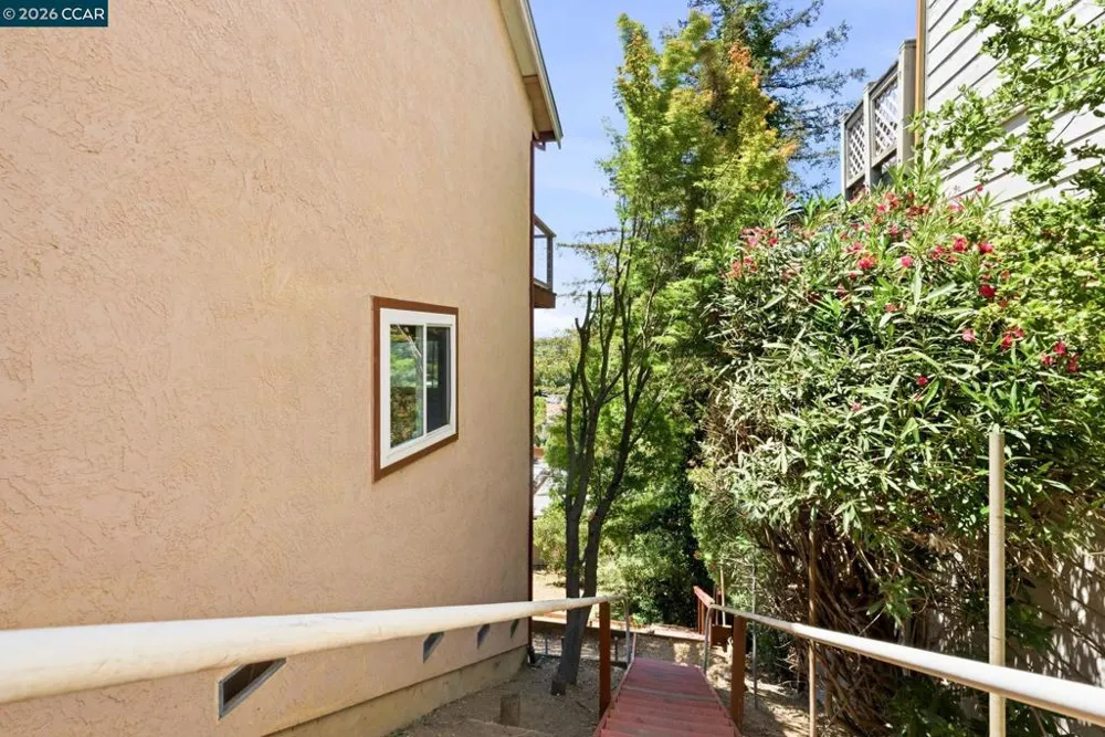 265 Toledo Ct Vallejo, CA 94591