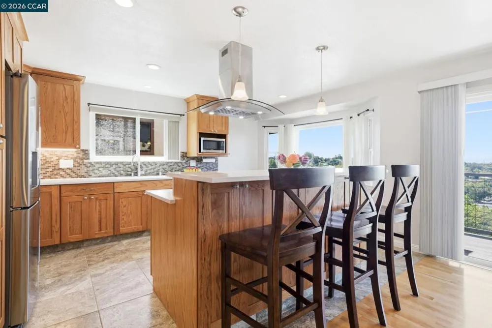 265 Toledo Ct Vallejo, CA 94591