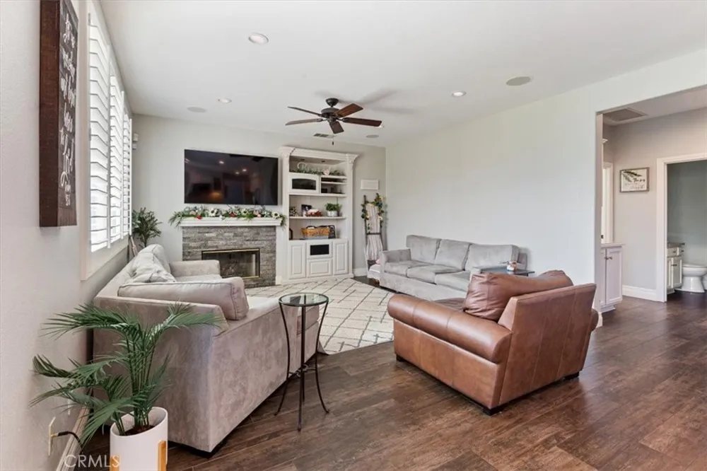 13931 Burrage Street Eastvale, CA 92880