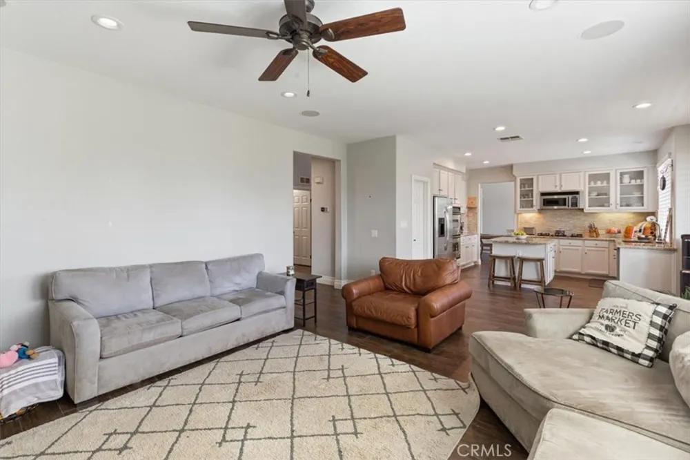 13931 Burrage Street Eastvale, CA 92880