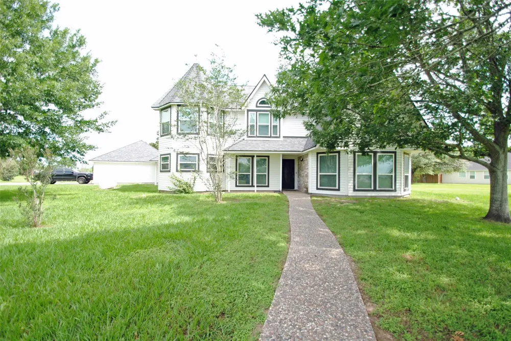 1022 Pearl Lane Eagle Lake, TX 77434
