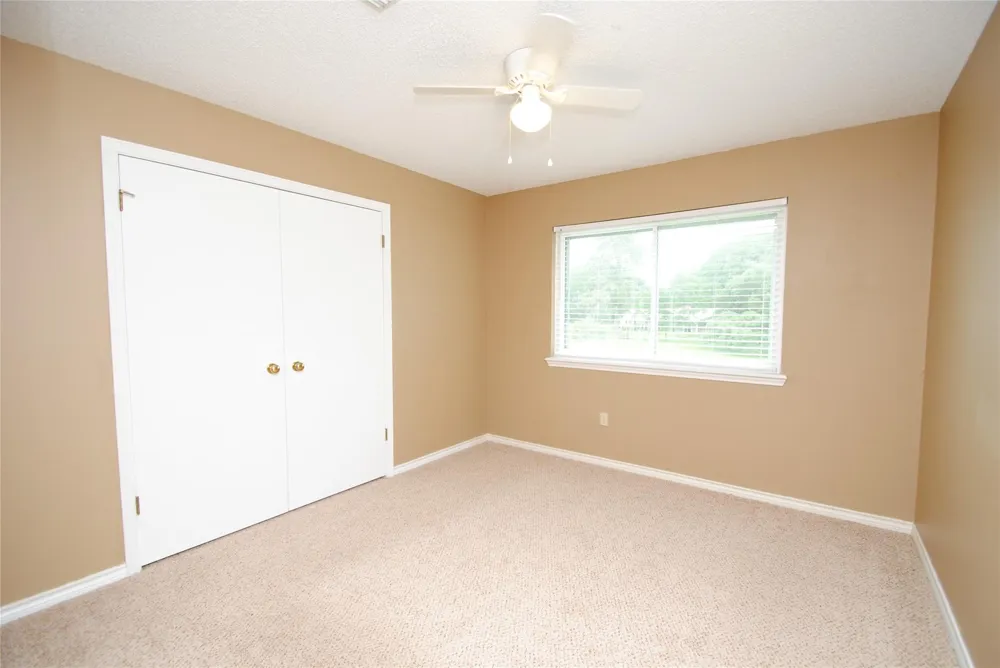 1022 Pearl Lane Eagle Lake, TX 77434