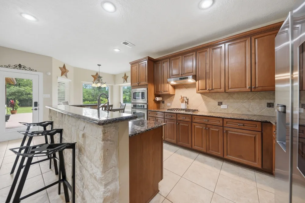 5960 Highway 36 Highway Bellville, TX 77418