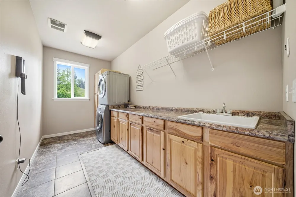 123 Blackjack Drive Kalama, WA 98625