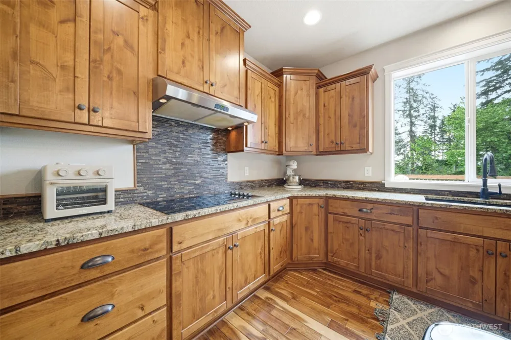 123 Blackjack Drive Kalama, WA 98625