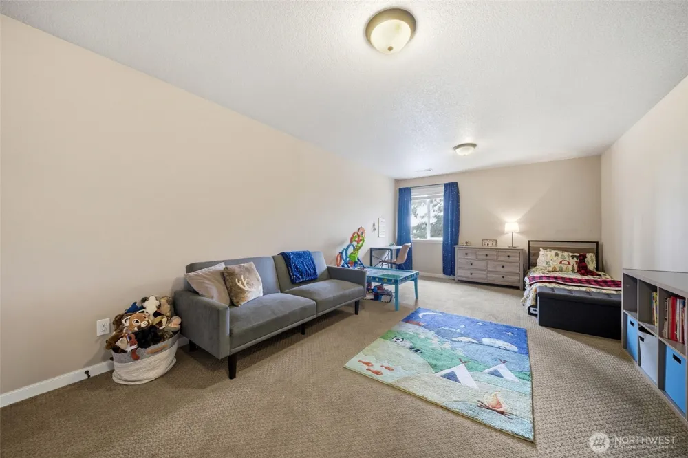 123 Blackjack Drive Kalama, WA 98625