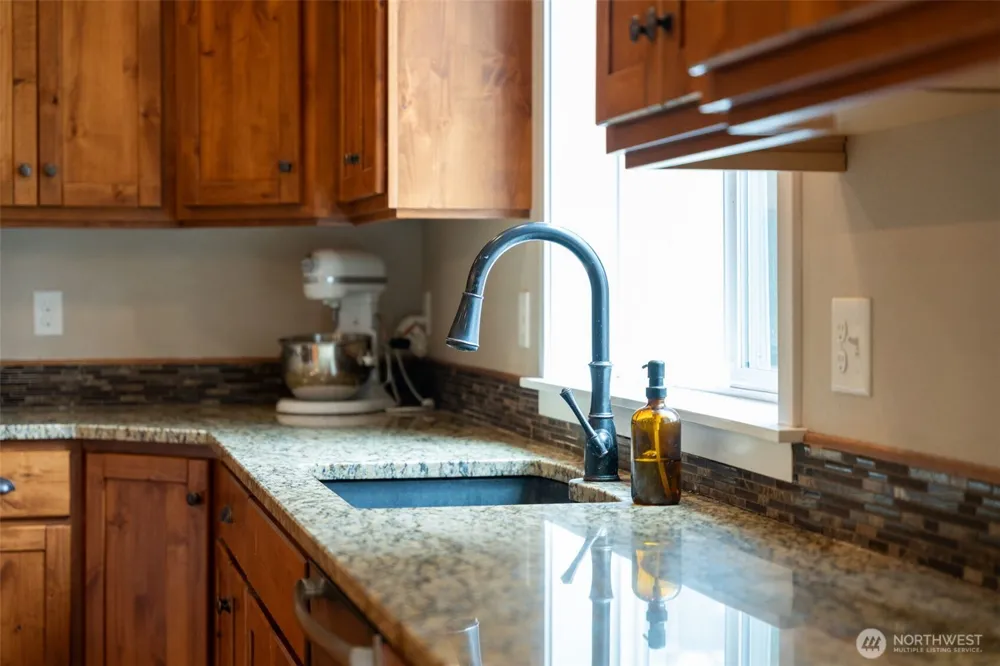 123 Blackjack Drive Kalama, WA 98625