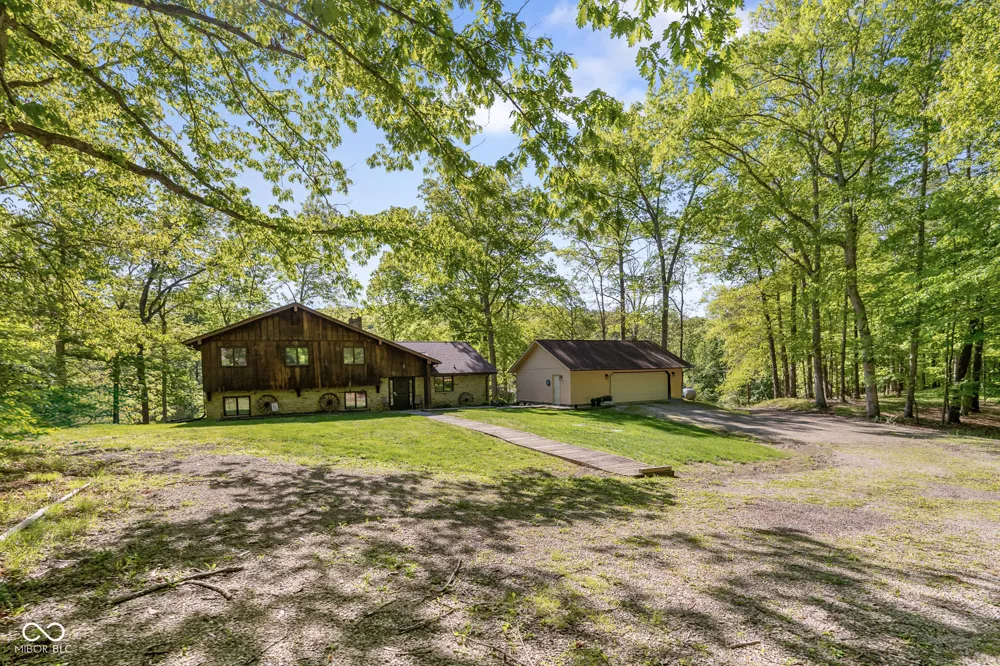 3546 Morrison Road Nashville, IN 47448