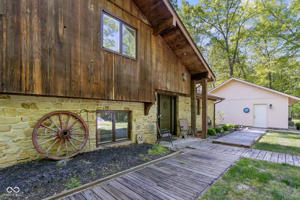 3546 Morrison Road Nashville, IN 47448
