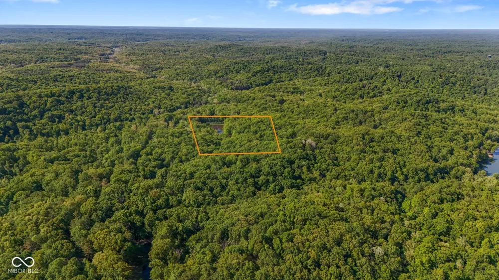 3546 Morrison Road Nashville, IN 47448