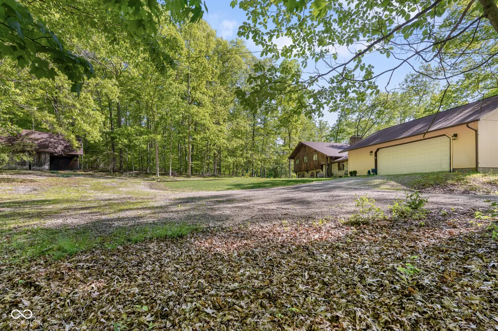 3546 Morrison Road Nashville, IN 47448