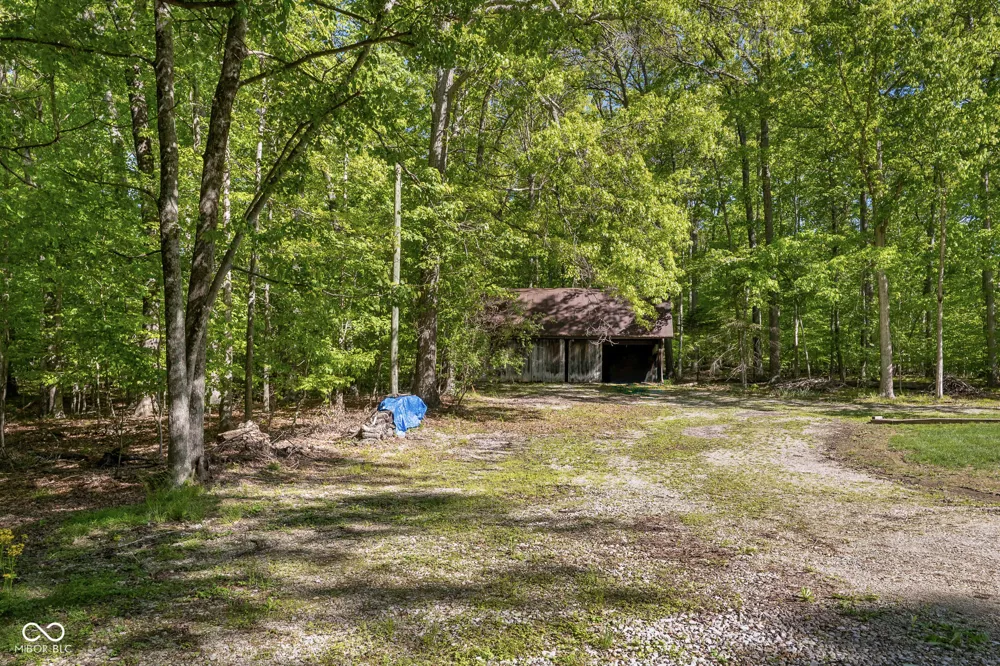 3546 Morrison Road Nashville, IN 47448