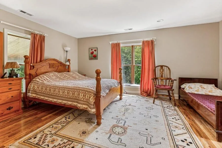 6460 E Galien Buchanan Road Bertrand Township, MI 49107