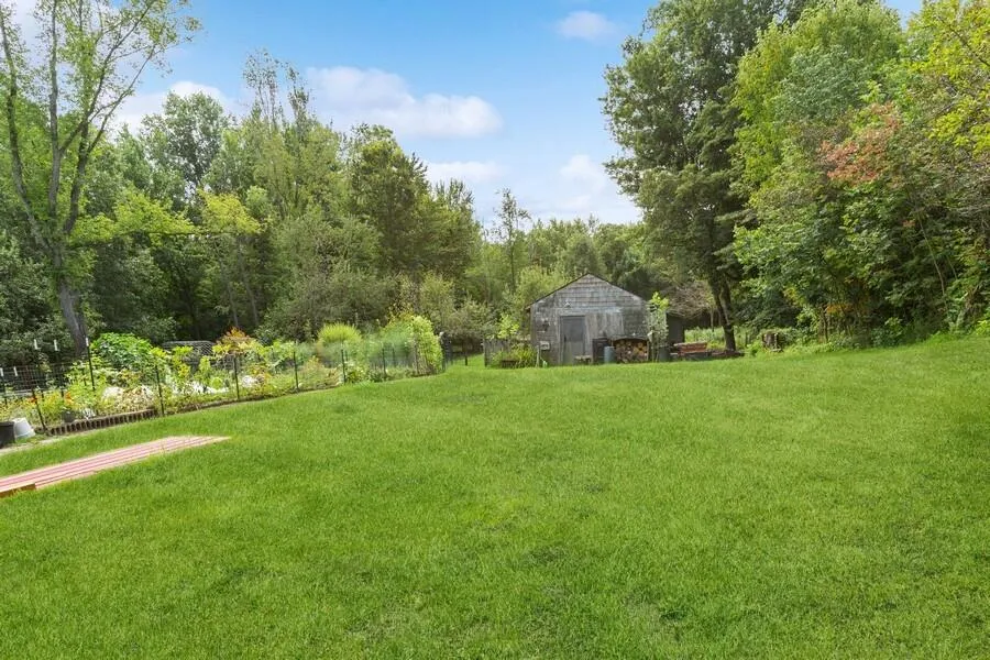 6460 E Galien Buchanan Road Bertrand Township, MI 49107