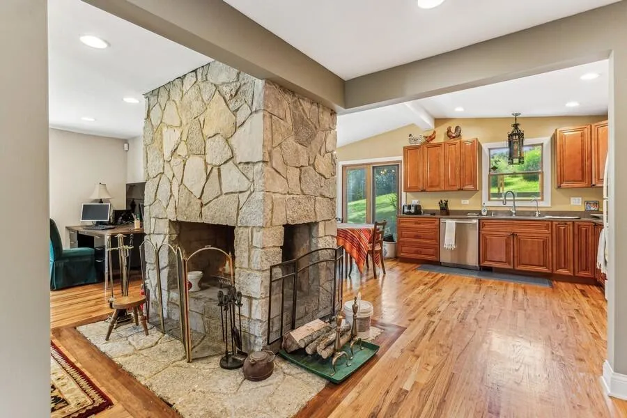 6460 E Galien Buchanan Road Bertrand Township, MI 49107