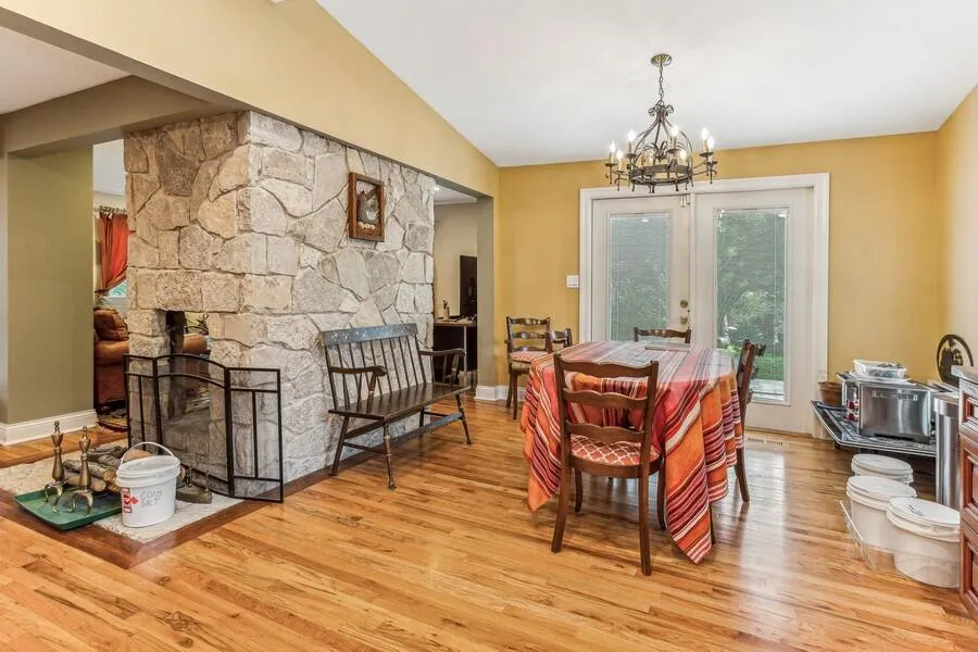 6460 E Galien Buchanan Road Bertrand Township, MI 49107