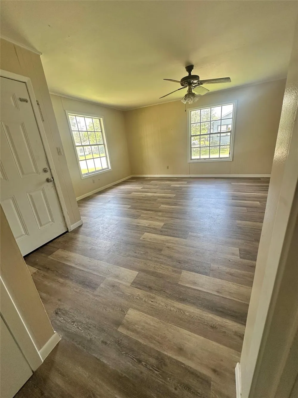 401 Walnut Yoakum, TX 77995