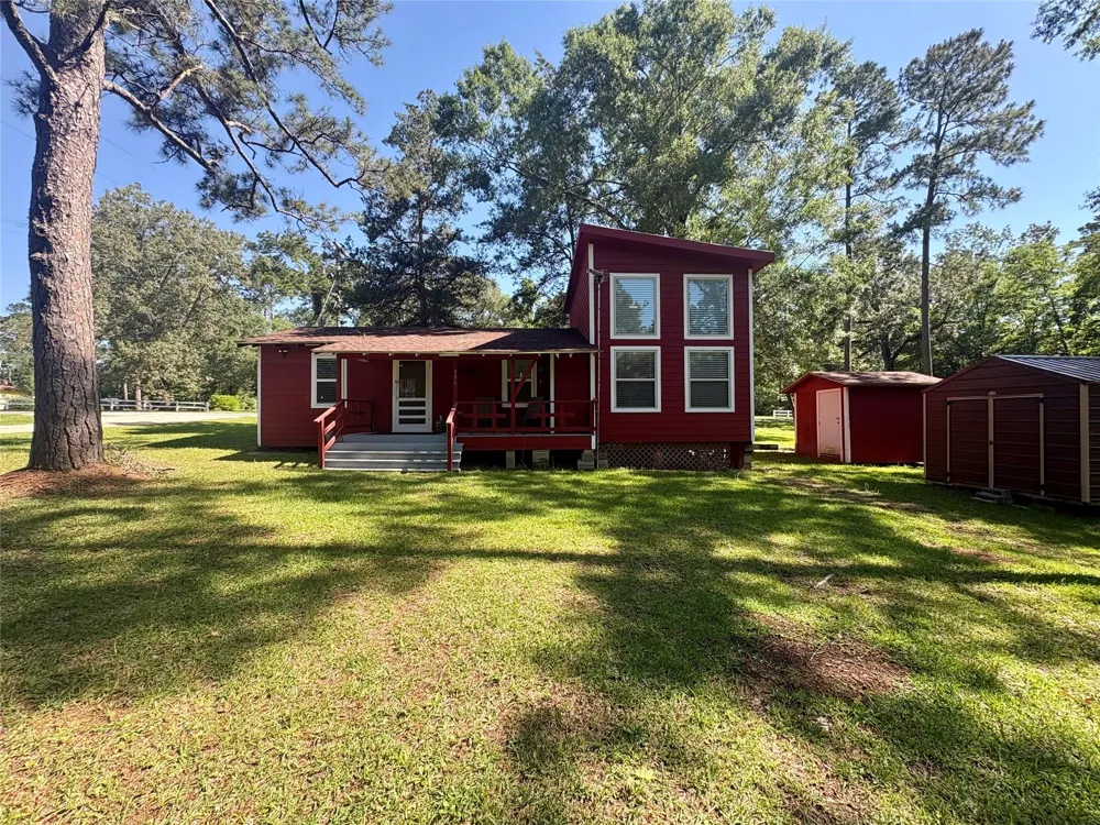 386 Spring Creek Dr Goodrich, TX 77335