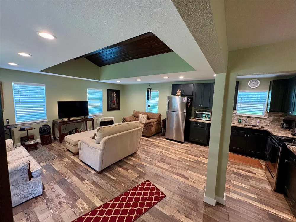 386 Spring Creek Dr Goodrich, TX 77335