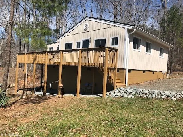 113 Red Budd Drive New London, NC 28127