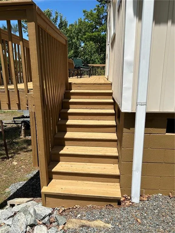 113 Red Budd Drive New London, NC 28127