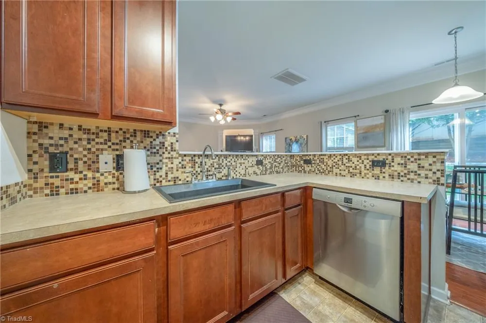 6009 Accord Court Pfafftown, NC 27040