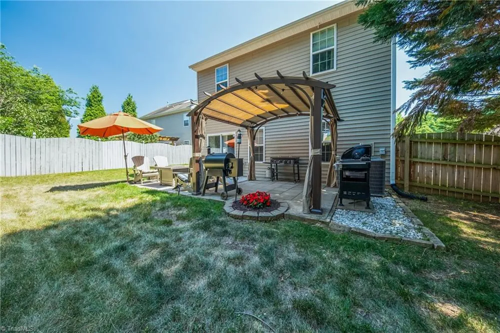 6009 Accord Court Pfafftown, NC 27040