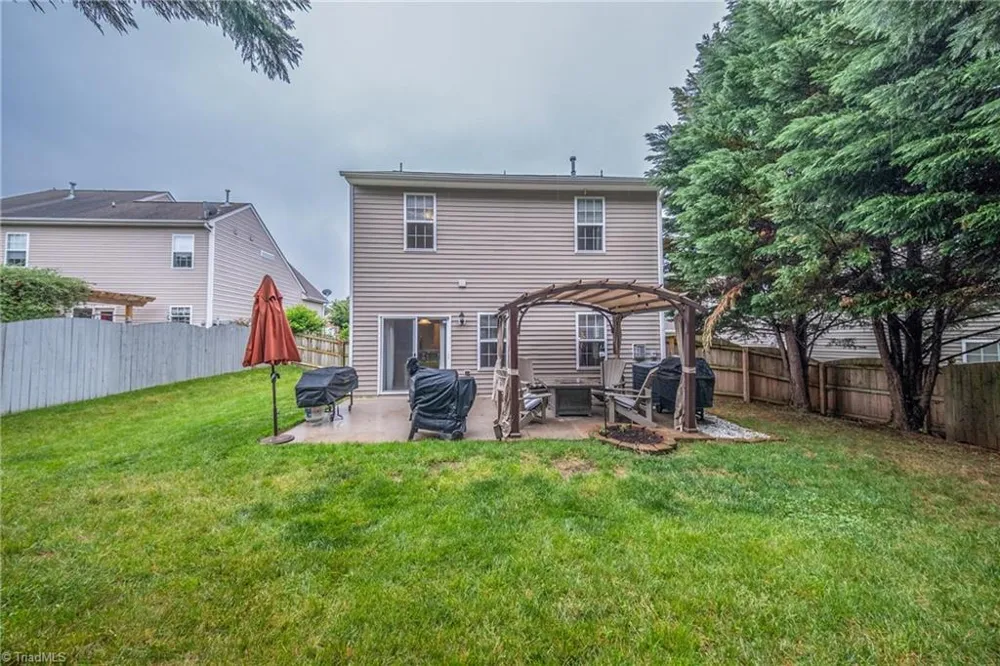 6009 Accord Court Pfafftown, NC 27040