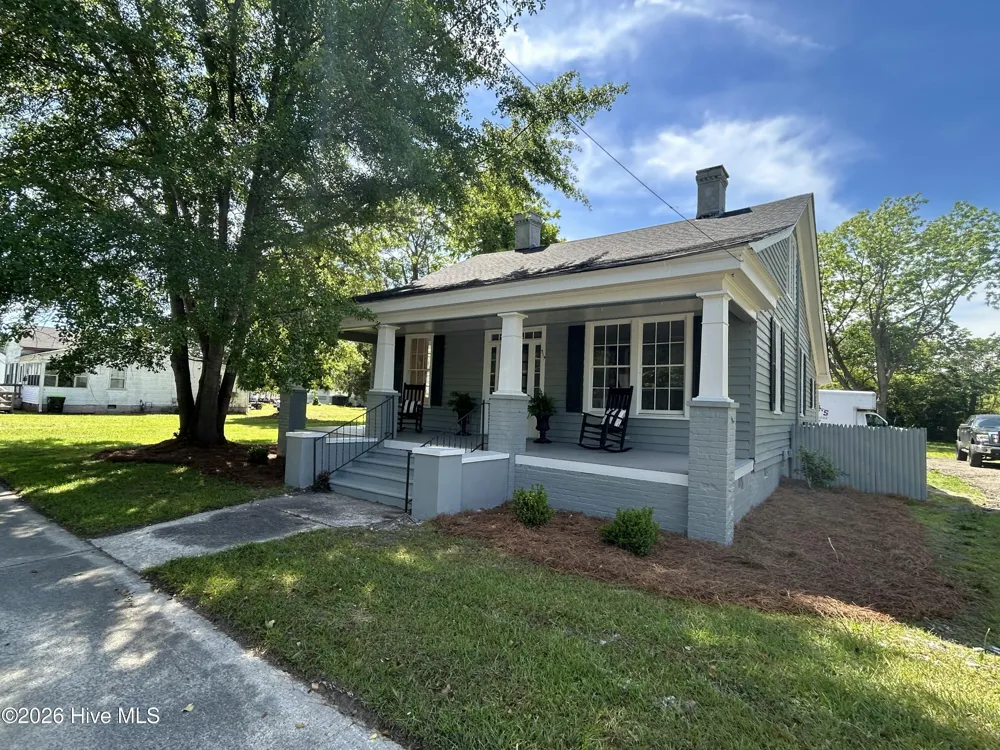 319 W Grubb Street Hertford, NC 27944