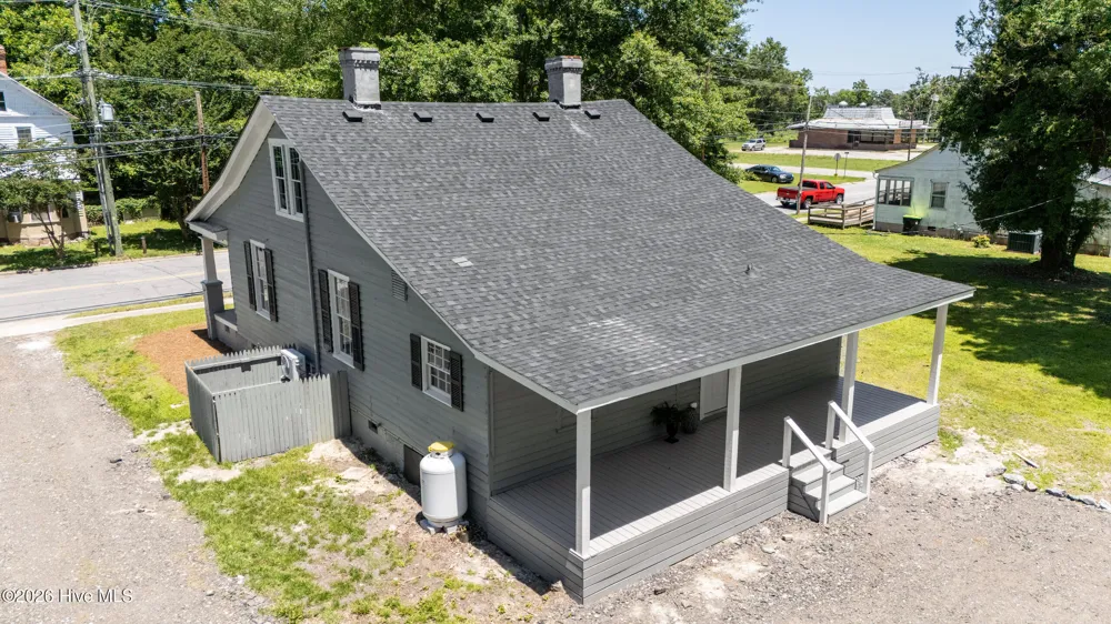 319 W Grubb Street Hertford, NC 27944