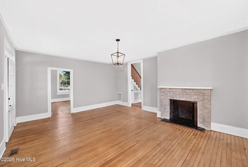 319 W Grubb Street Hertford, NC 27944