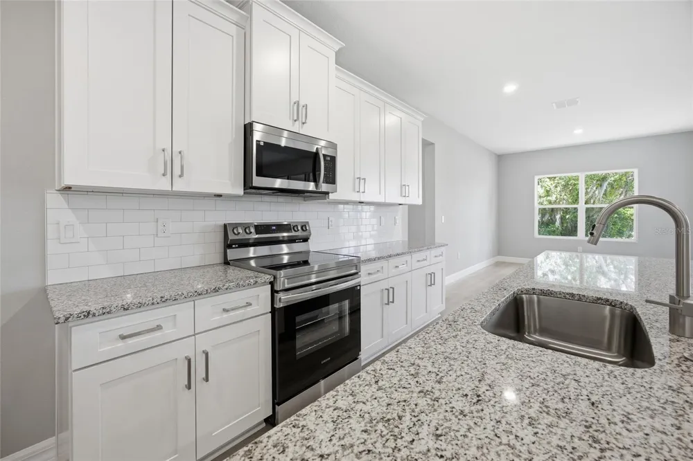464 CHERRY POP DRIVE Inverness, FL 34453