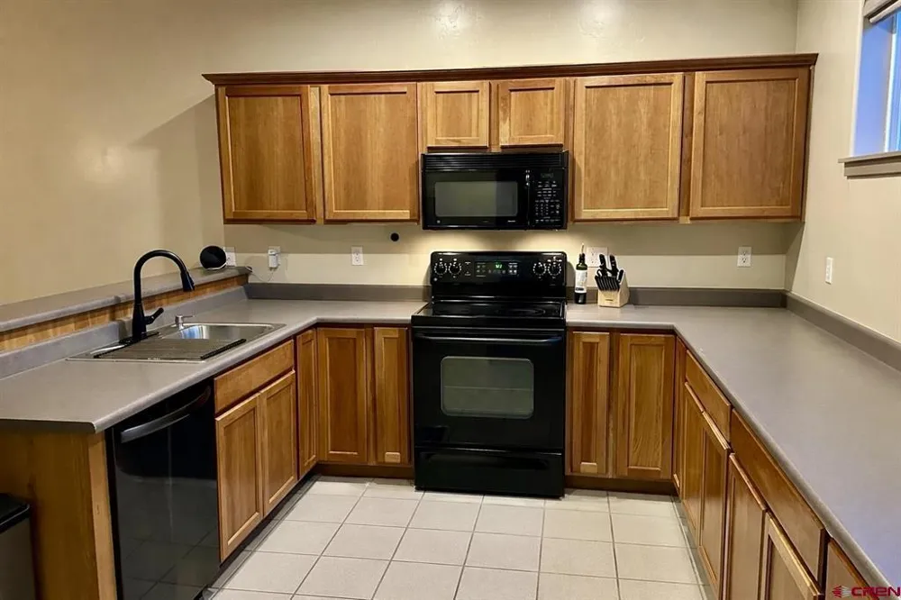 190 E 7Th Avenue #A6 Durango, CO 81301