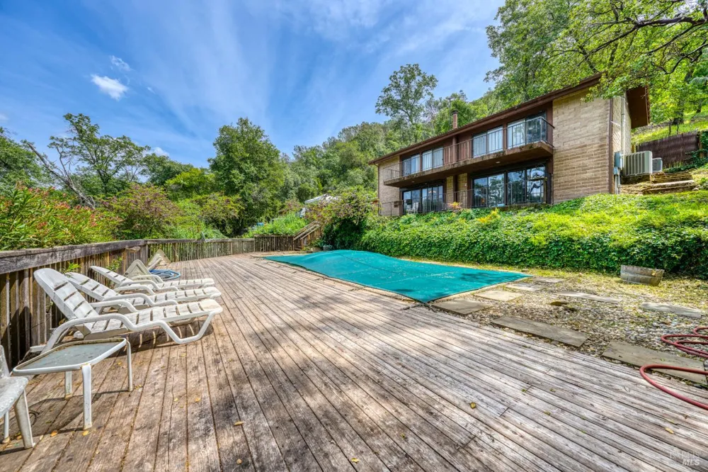 5290 Lake Boulevard Lower Lake, CA 95457