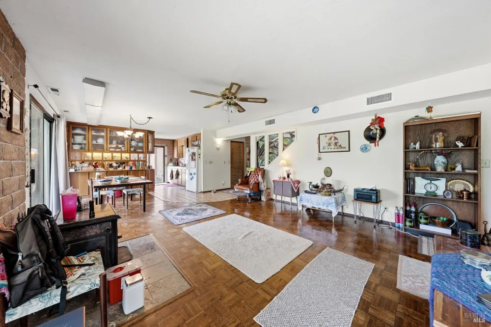 5290 Lake Boulevard Lower Lake, CA 95457
