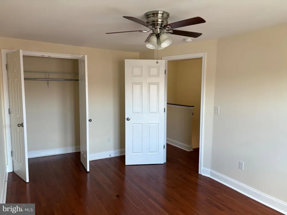 7151 AKRON STREET Philadelphia, PA 19149