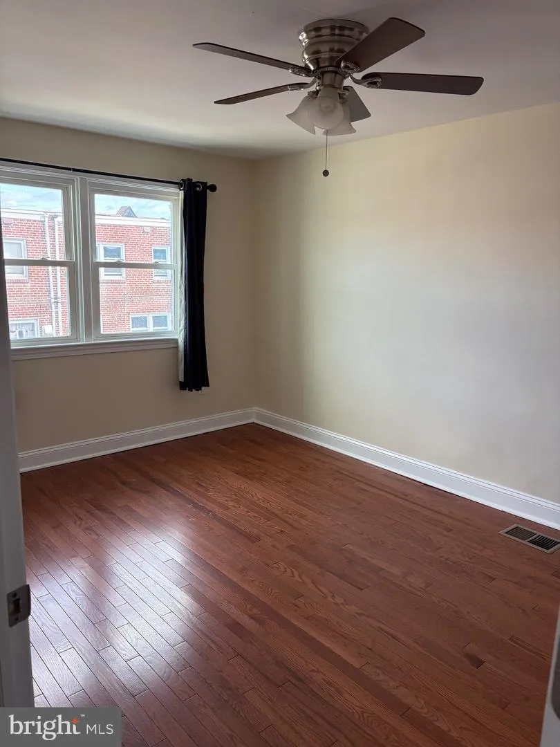 7151 AKRON STREET Philadelphia, PA 19149