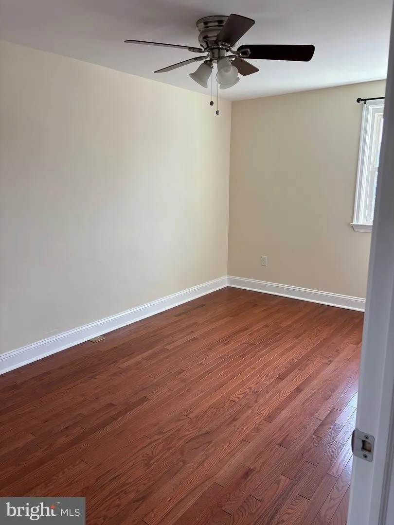 7151 AKRON STREET Philadelphia, PA 19149