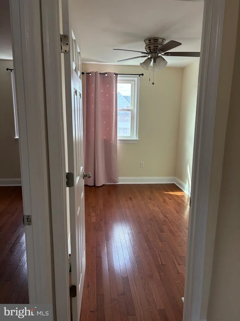 7151 AKRON STREET Philadelphia, PA 19149