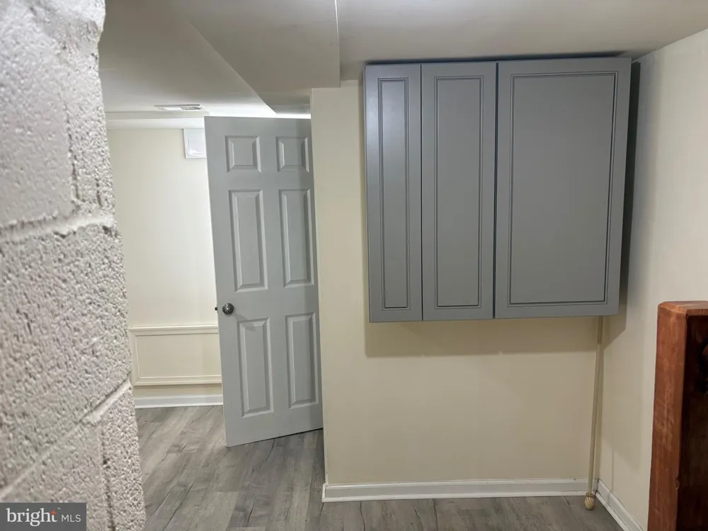 7151 AKRON STREET Philadelphia, PA 19149