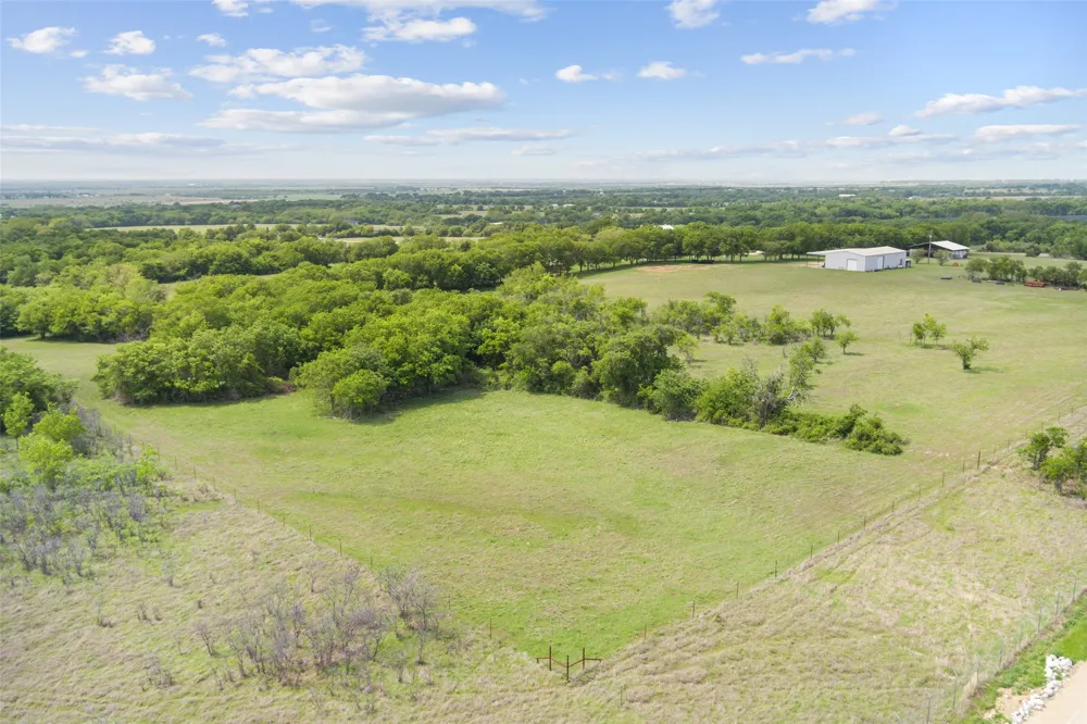 1277 HCR 4251 Hillsboro, TX 76645