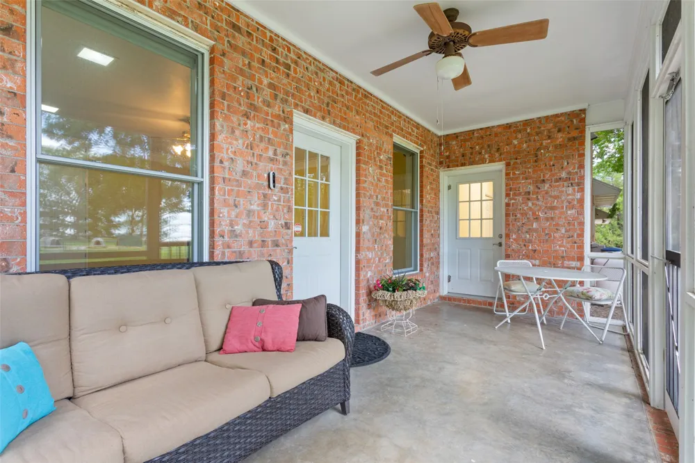1277 HCR 4251 Hillsboro, TX 76645
