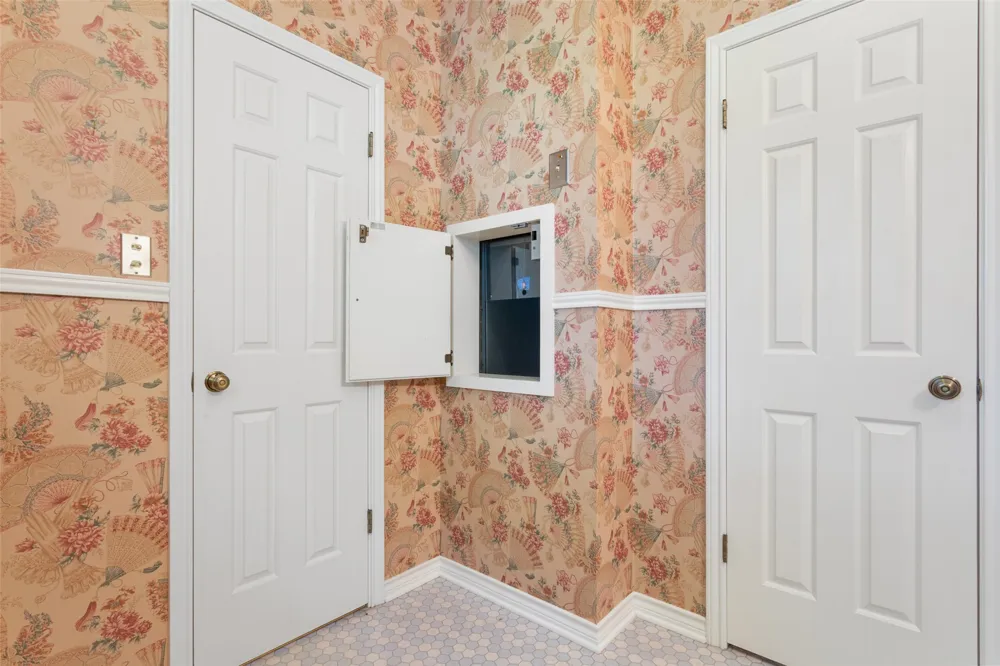 1277 HCR 4251 Hillsboro, TX 76645