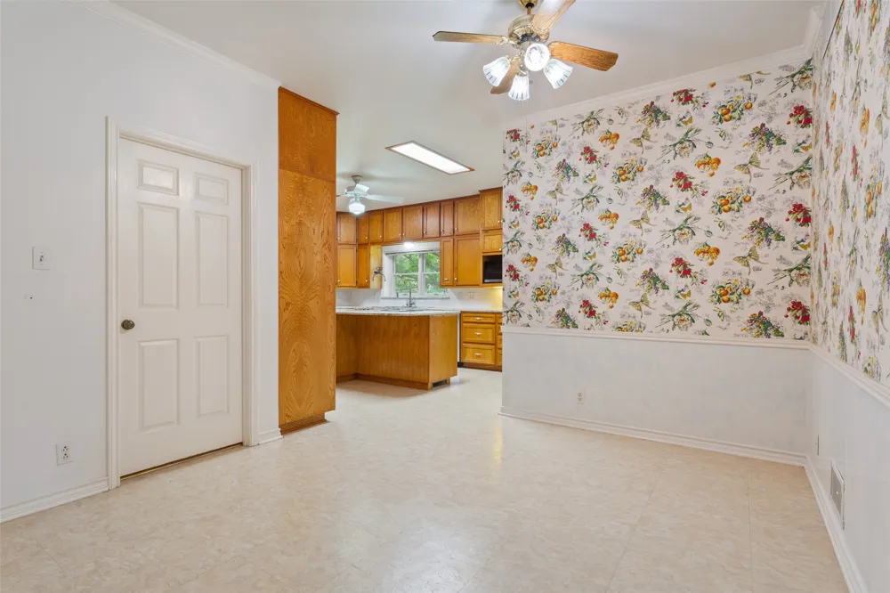 1277 HCR 4251 Hillsboro, TX 76645