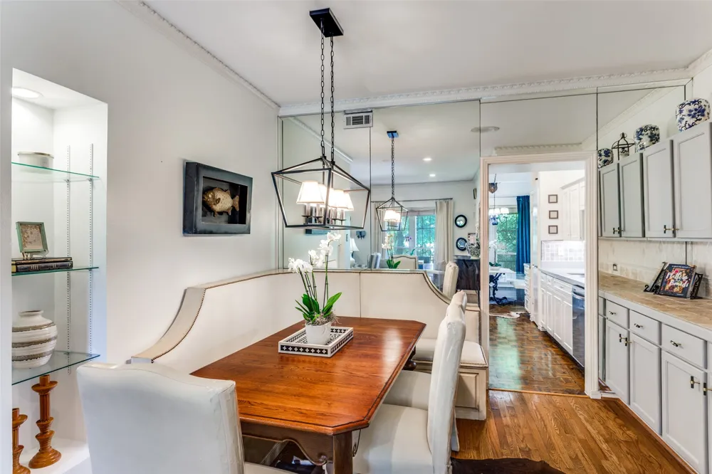 4312 Bellaire Drive S #204 Fort Worth, TX 76109